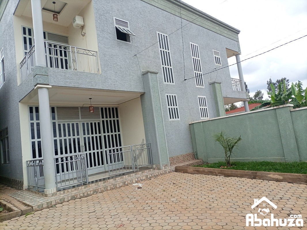A 4 BEDROOM HOUSE FOR RENT IN KIGALI AT GIKONDO