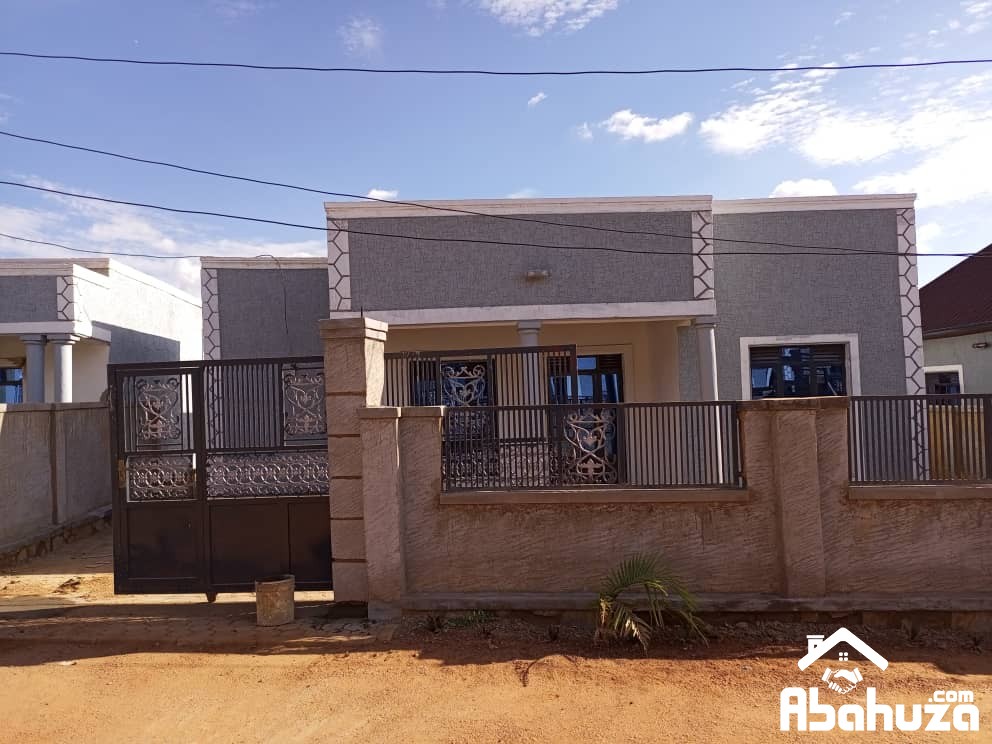 A 3 BEDROOM HOUSE FOR RENT IN KIGALI AT ZINDIRO-MASIZI