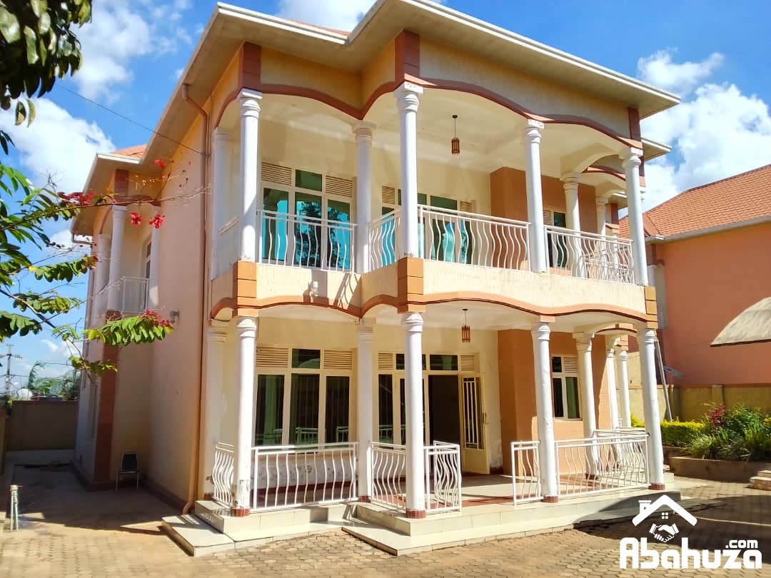 A 5 BEDROOM HOUSE FOR SALE IN KIGALI NEAR KIBAGABAGA HOSPITAL