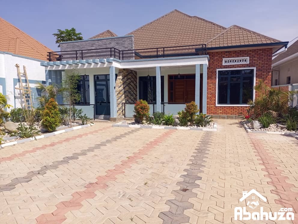 A NICE HOUSE WITH LANDSCAPED GARDEN FOR SALE IN KIGALI AT KICUKIRO