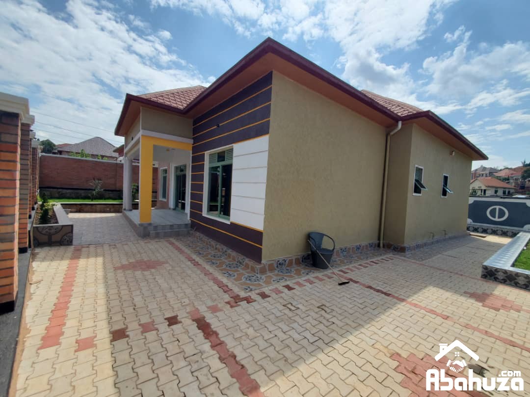 A 4 BEDROOM HOUSE FOR RENT IN KIGALI AT KIBAGABAGA