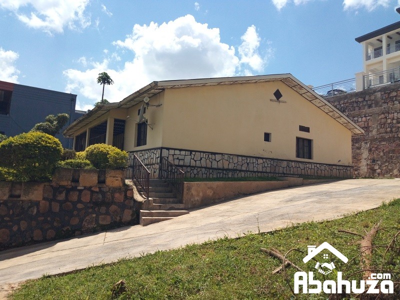 A NICE PLOT WITH FANTASTIC VIEW FOR SALE IN KIGALI AT GISHUSHU