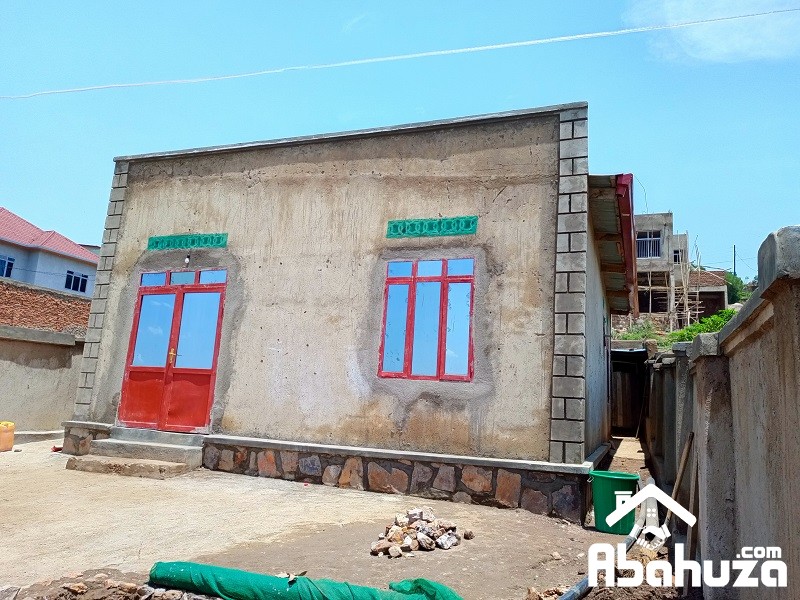 A 3 BEDROOM HOUSE FOR SALE IN PLOT OF 470SQM IN KIGALI-KABEZA
