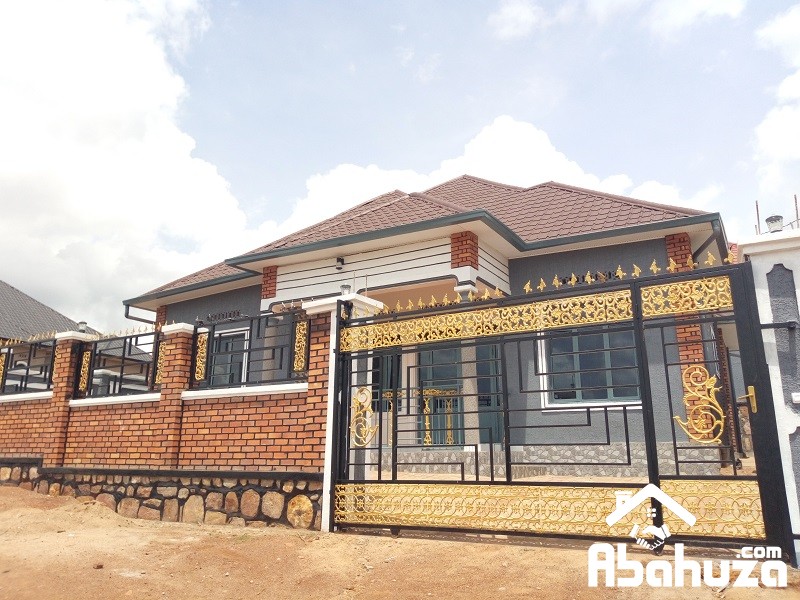 A BEAUTIFUL HOUSE FOR SALE IN KIGALI AT KICUKIRO