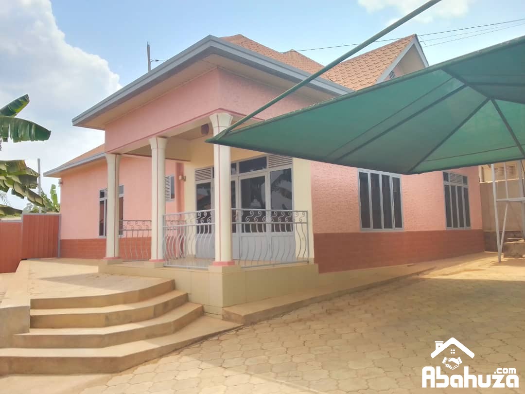A 3 BEDROOM HOUSE FOR RENT IN KIGALI AT KICUKIRO-NIBOYE