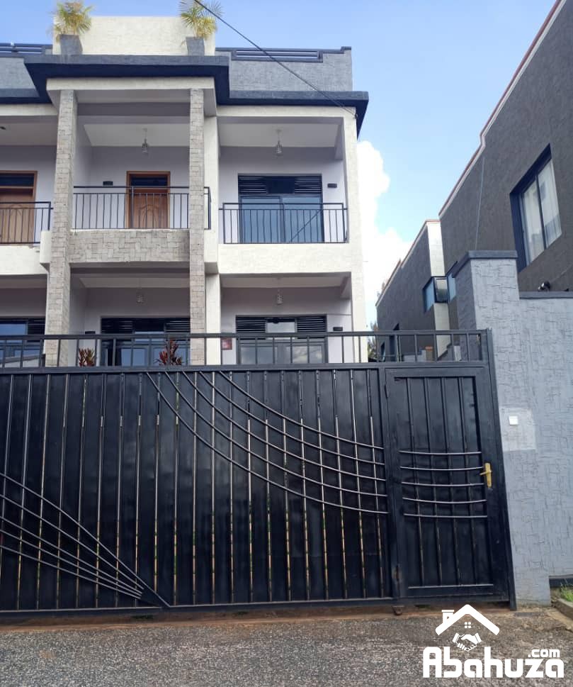 A NICE FURNISHED 4 BEDROOM HOUSE WITH ROOF TOP FOR RENT IN KIGALI AT REBERO