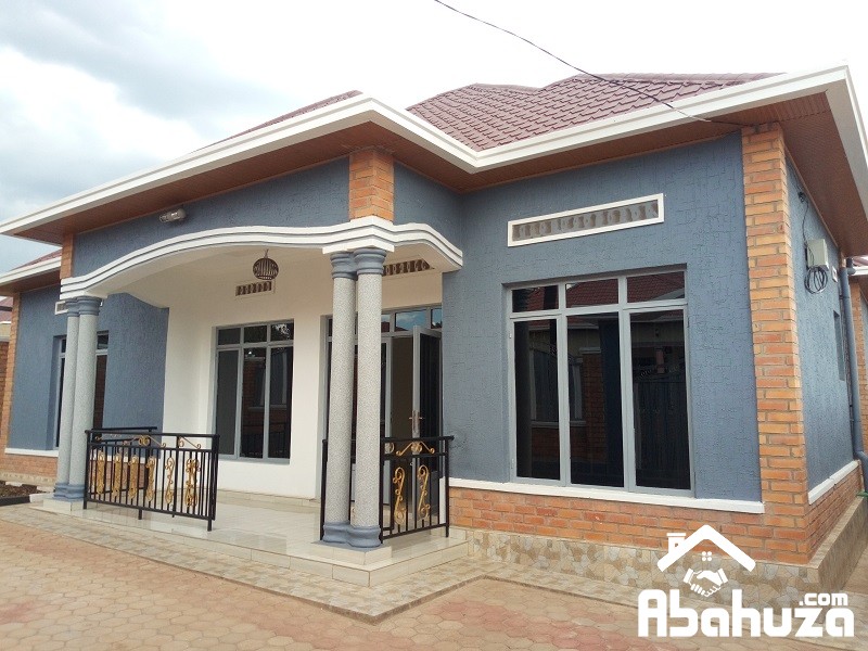 A NEW AND WELL LOCATED HOUSE FOR SALE ON ASPHALT ROAD