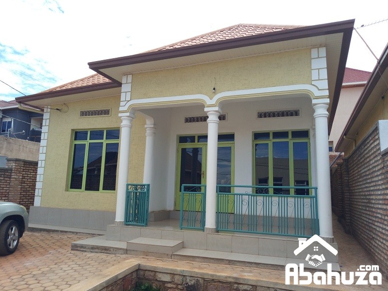 A CHEAP HOUSE FOR SALE IN KIGALI CLOSER TO KICUKIRO CENTER