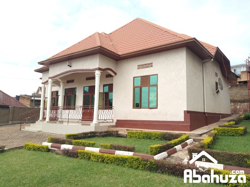 A 4 BEDROOM HOUSE FOR SALE IN KIGALI AT KAGARAMA