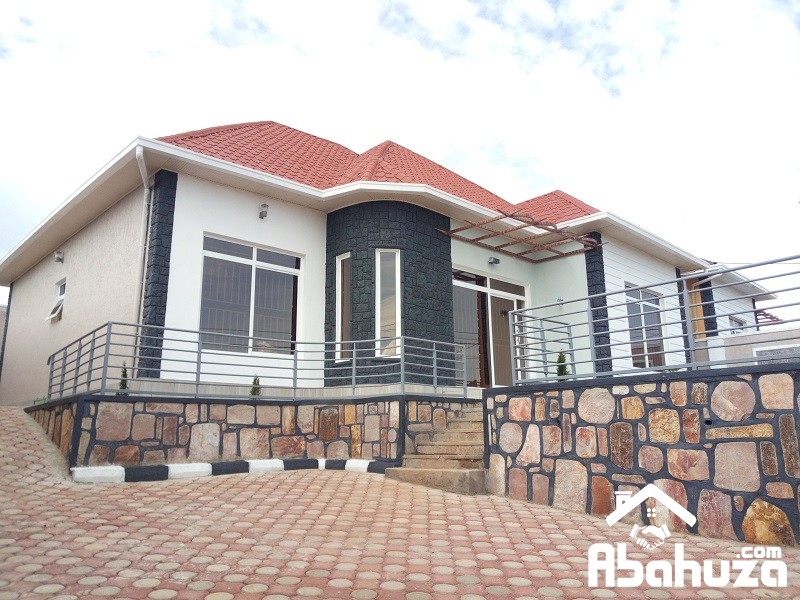 WELL DESIGNED HOUSE FOR SALE IN KIGALI AT KAGARAMA