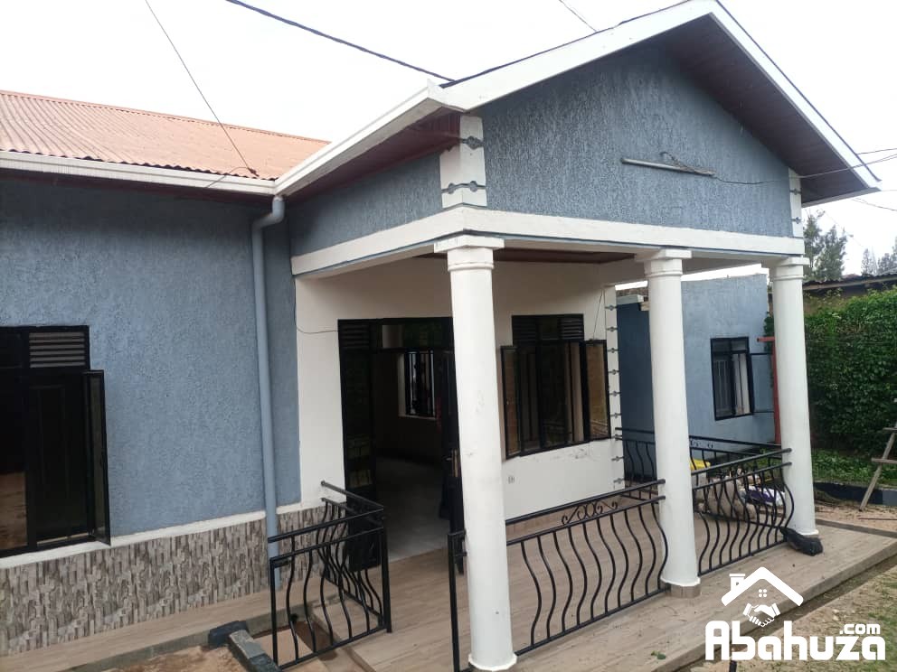 A SELF-FENCED 2 BEDROOM HOUSE FOR RENT IN KIGALI AT NYAKABANDA