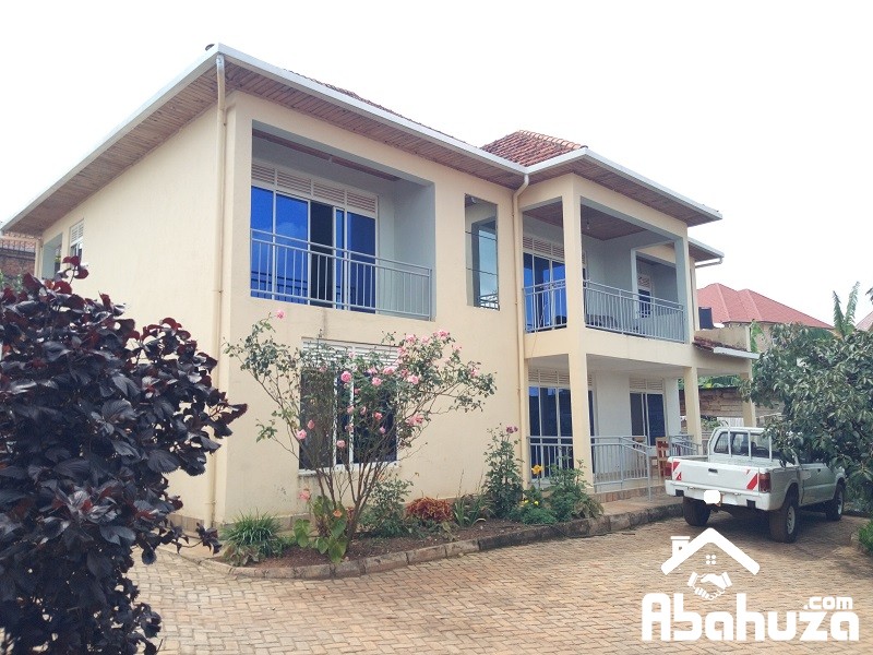 A 6 BEDROOM HOUSE FOR SALE IN KIGALI AT KAGARAMA