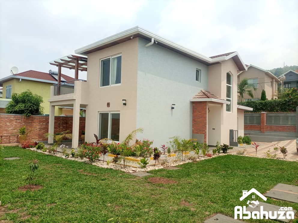 A NEW MODERN 4 BEDROOM HOUSE FOR RENT IN KIGALI AT REBERO