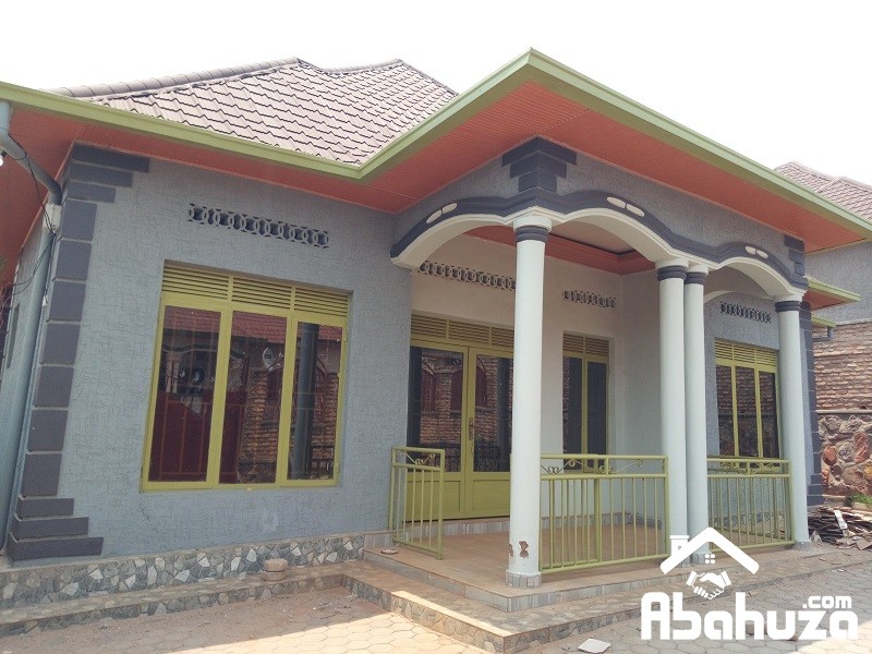A 4 BEDROOM HOUSE FOR SALE IN KIGALI AT BUSANZA