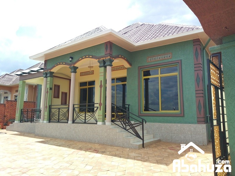A BUNGALOW HOUSE FOR SALE IN KIGALI AT KANOMBE