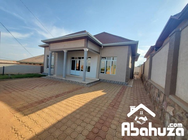 A WELL-LOCATED HOUSE FOR SALE IN KIGALI AT ZINDIRO