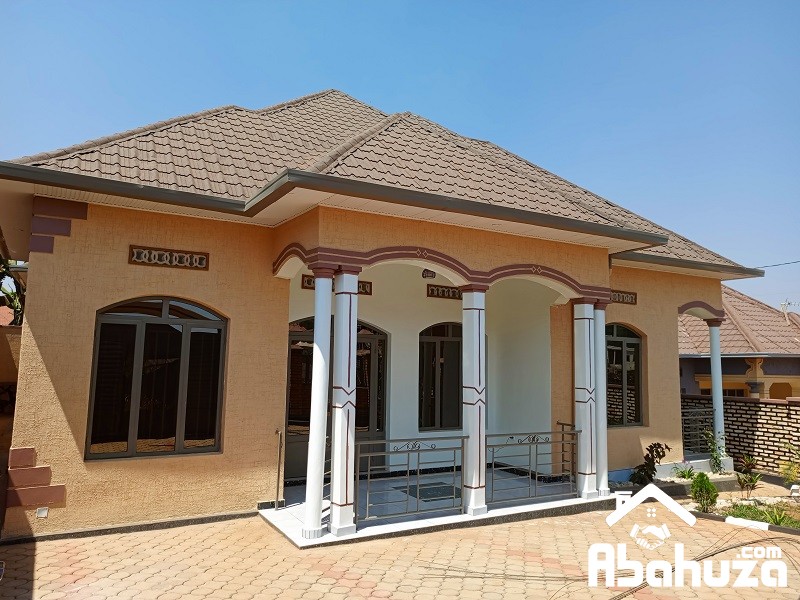A NICE HOUSE FOR SALE IN KIGALI AT KANOMBE