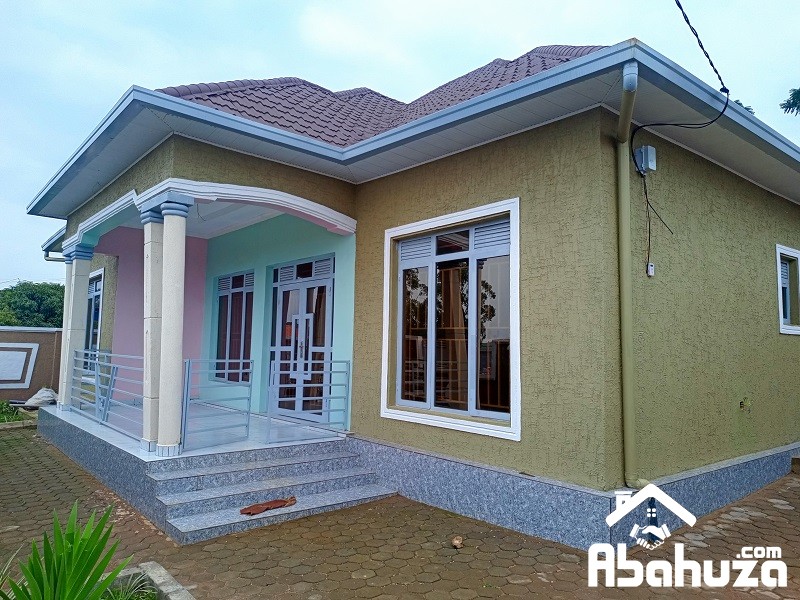 A WELL LOCATED HOUSE FOR SALE ON LOW PRICE IN KIGALI AT KANOMBE