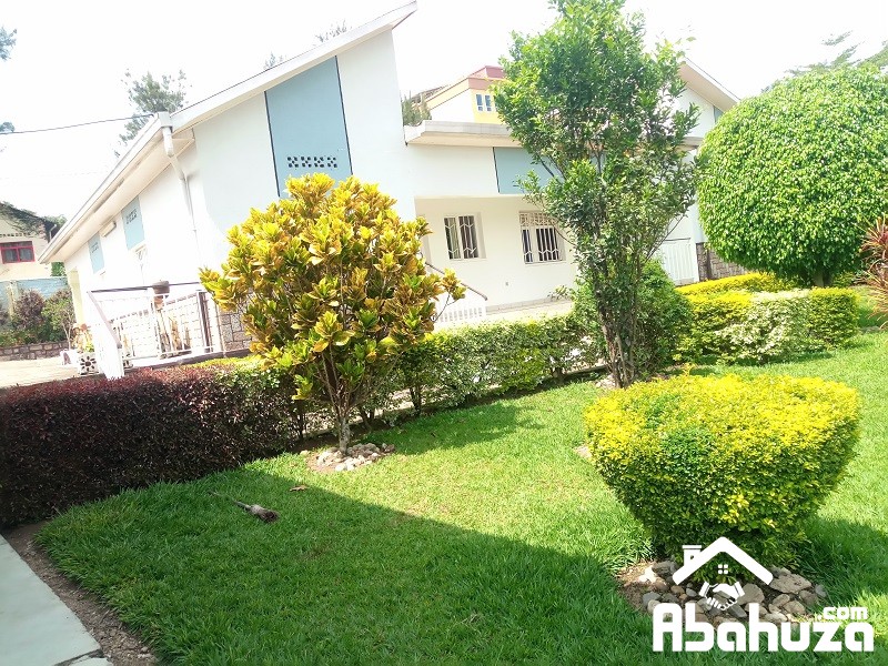 A FURNISHED 3 BEDROOM HOUSE FOR RENT IN KIGALI AT RUGANDO