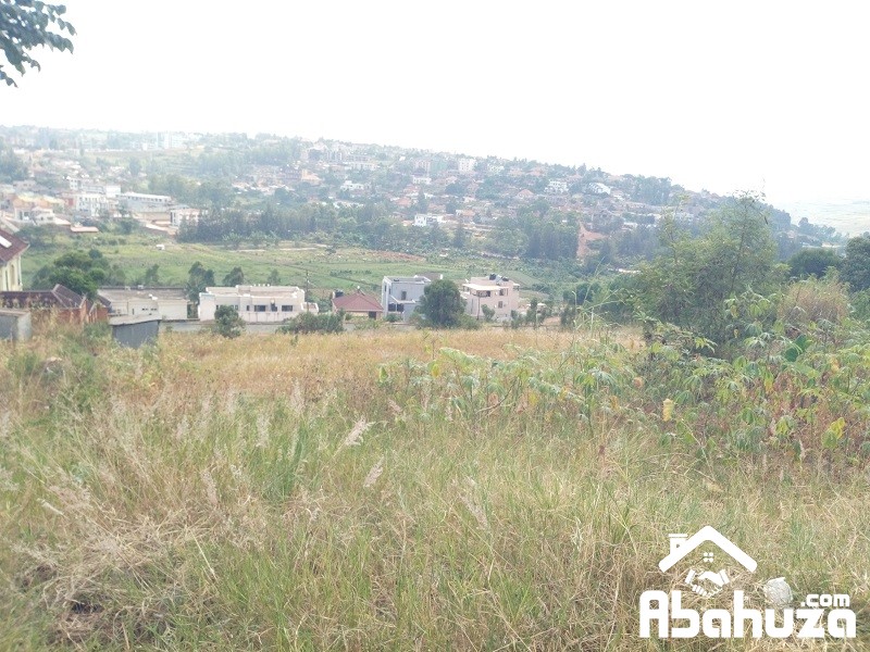 A PLOT WITH NICE VIEW FOR SALE IN KIGALI AT KIBAGABAGA