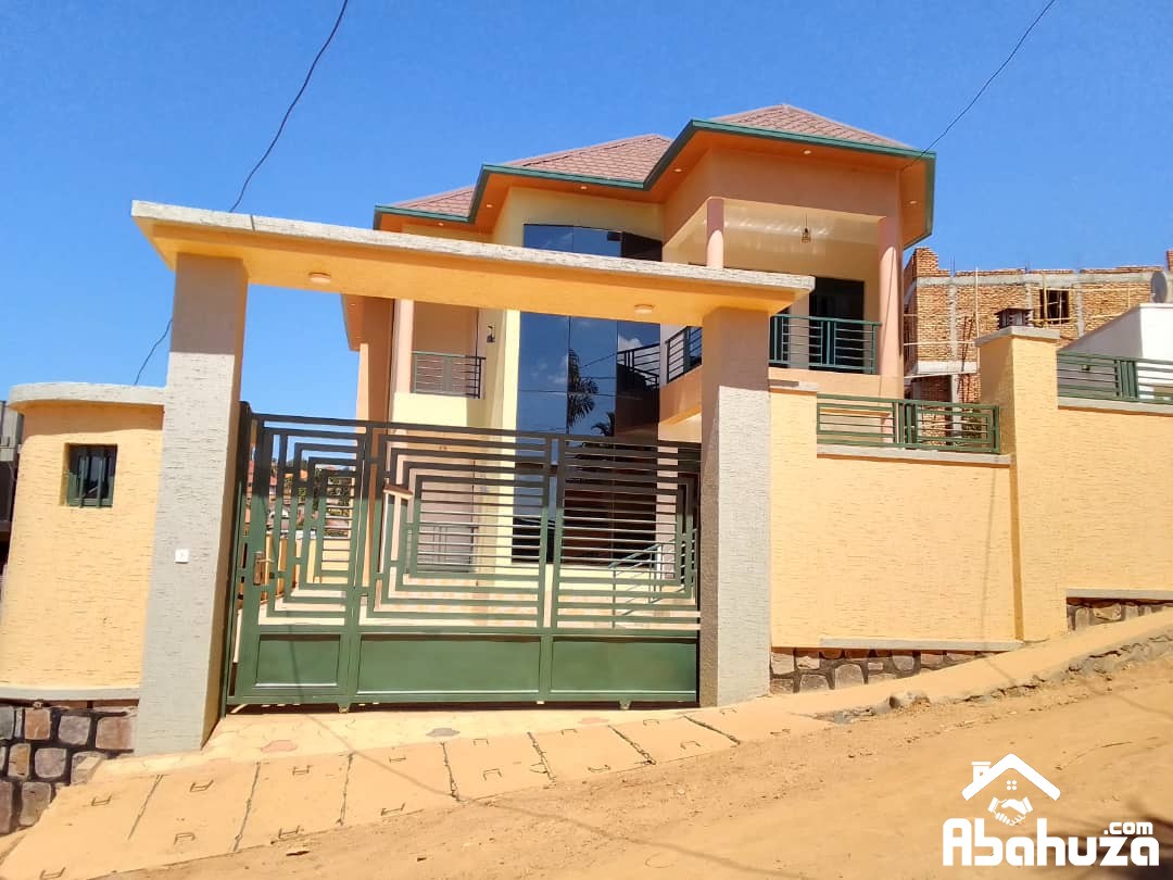 A 4 BEDROOM HOUSE FOR SALE IN KIGALI AT KIBAGABAGA