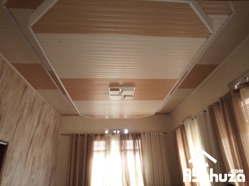 14. Ceiling view