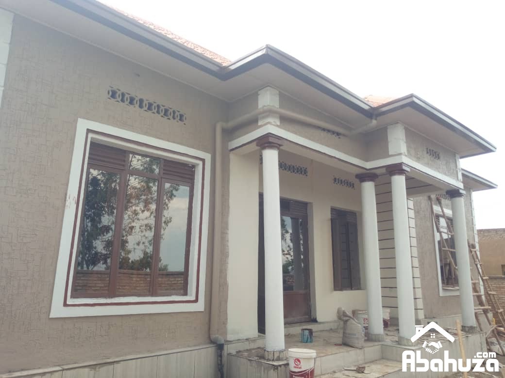 A NEW 4 BEDROOM HOUSE FOR SALE IN KIGALI AT KANOMBE