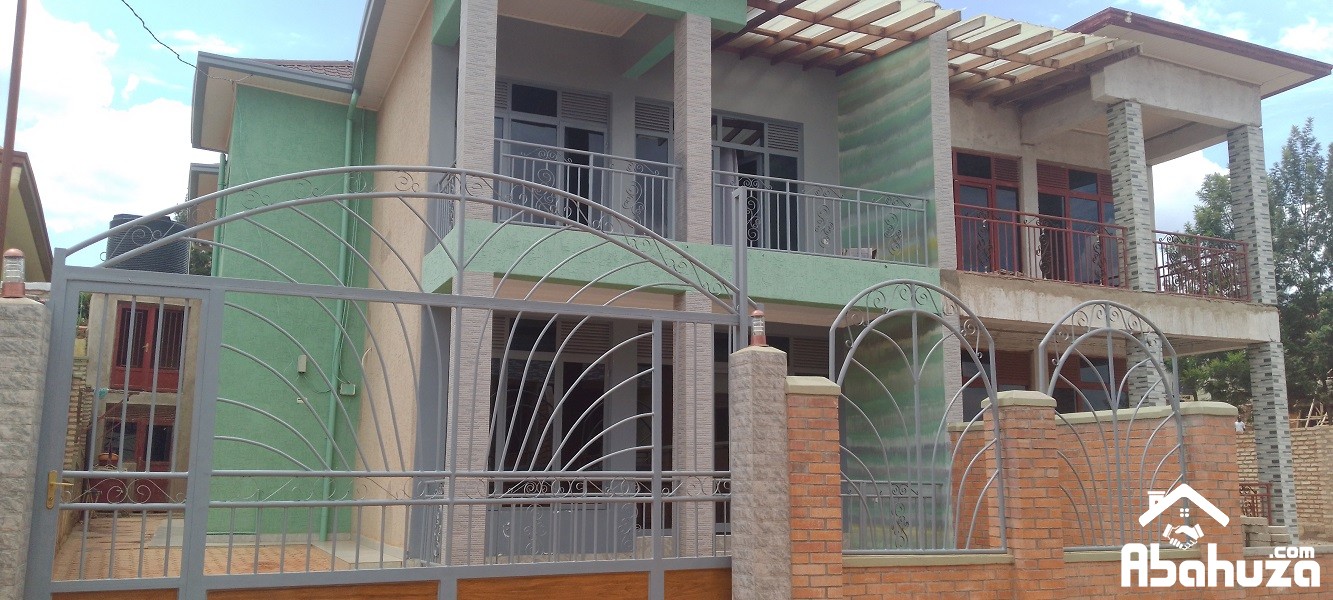 A HOUSE OF 5 BEDROOMS FOR RENT IN KIGALI AT KICUKIRO