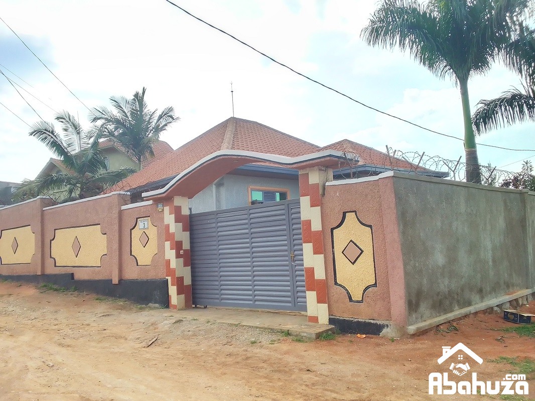 A 3 BEDROOM HOUSE FOR SALE IN KIGALI AT KAGUGU