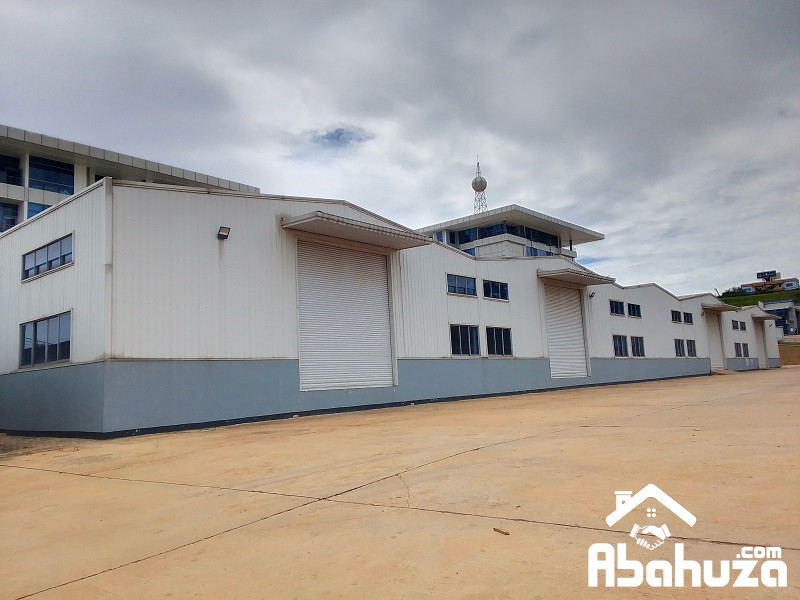 A BIG WAREHOUSE FOR RENT IN KIGALI INDUSTRIAL ZONE AT MASORO