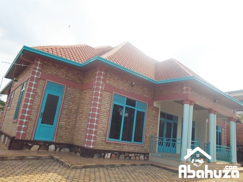 A 3 BEDROOM HOUSE FOR RENT IN KIGALI AT GISOZI