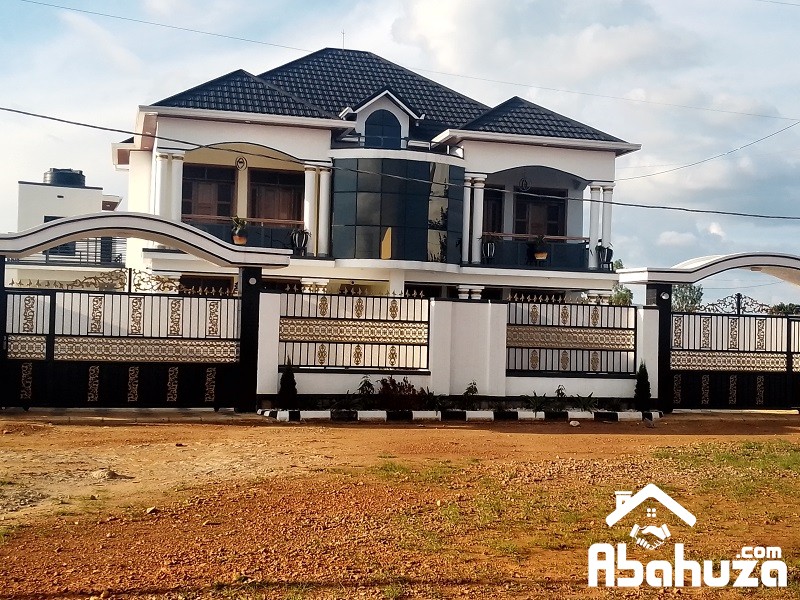 A NEW 5 BEDROOM HOUSE FOR RENT IN KIGALI AT MASAKA