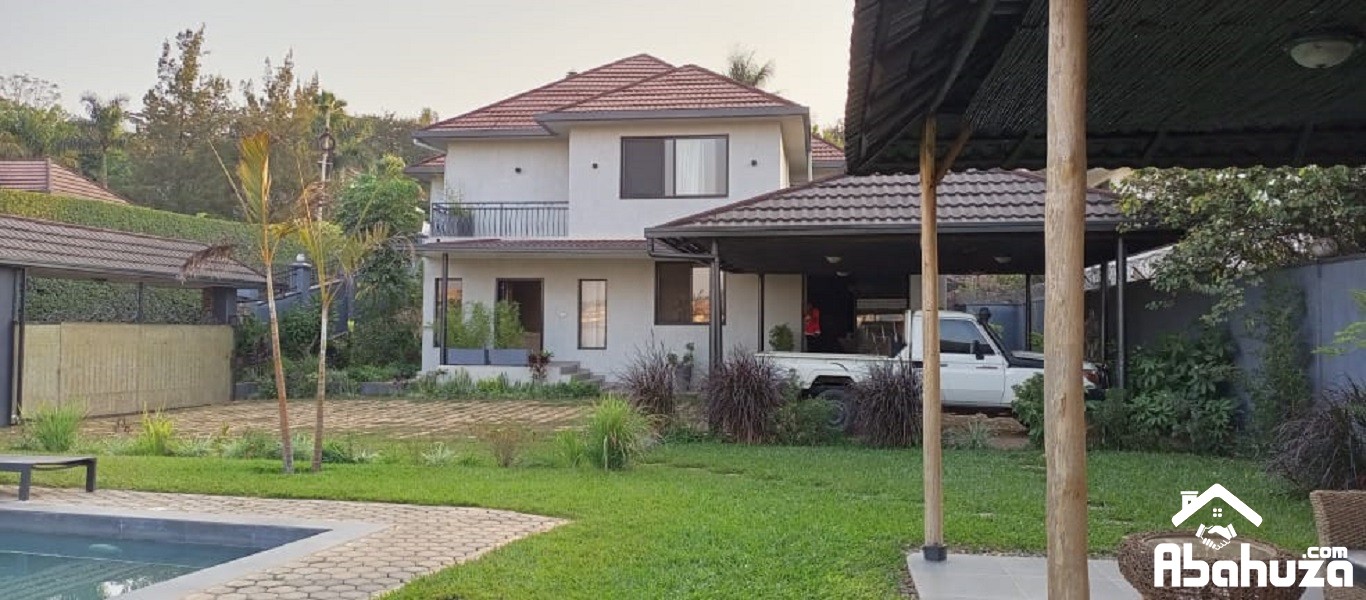 A FURNISHED 4 BEDROOM HOUSE FOR RENT WITH POOL IN KIGALI AT NYARUTARAMA